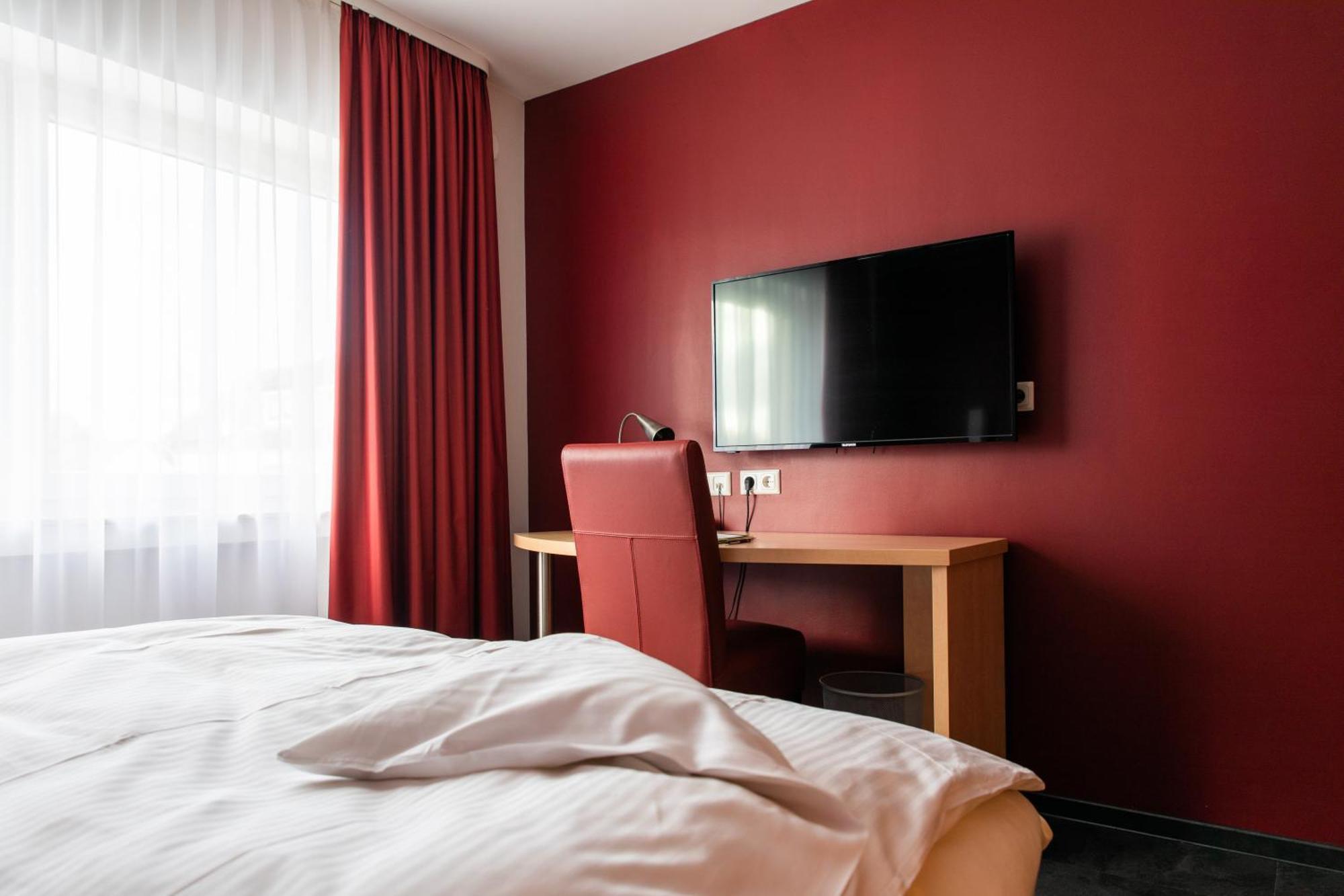 Mein Schlosshotel 호이젠슈탐 외부 사진