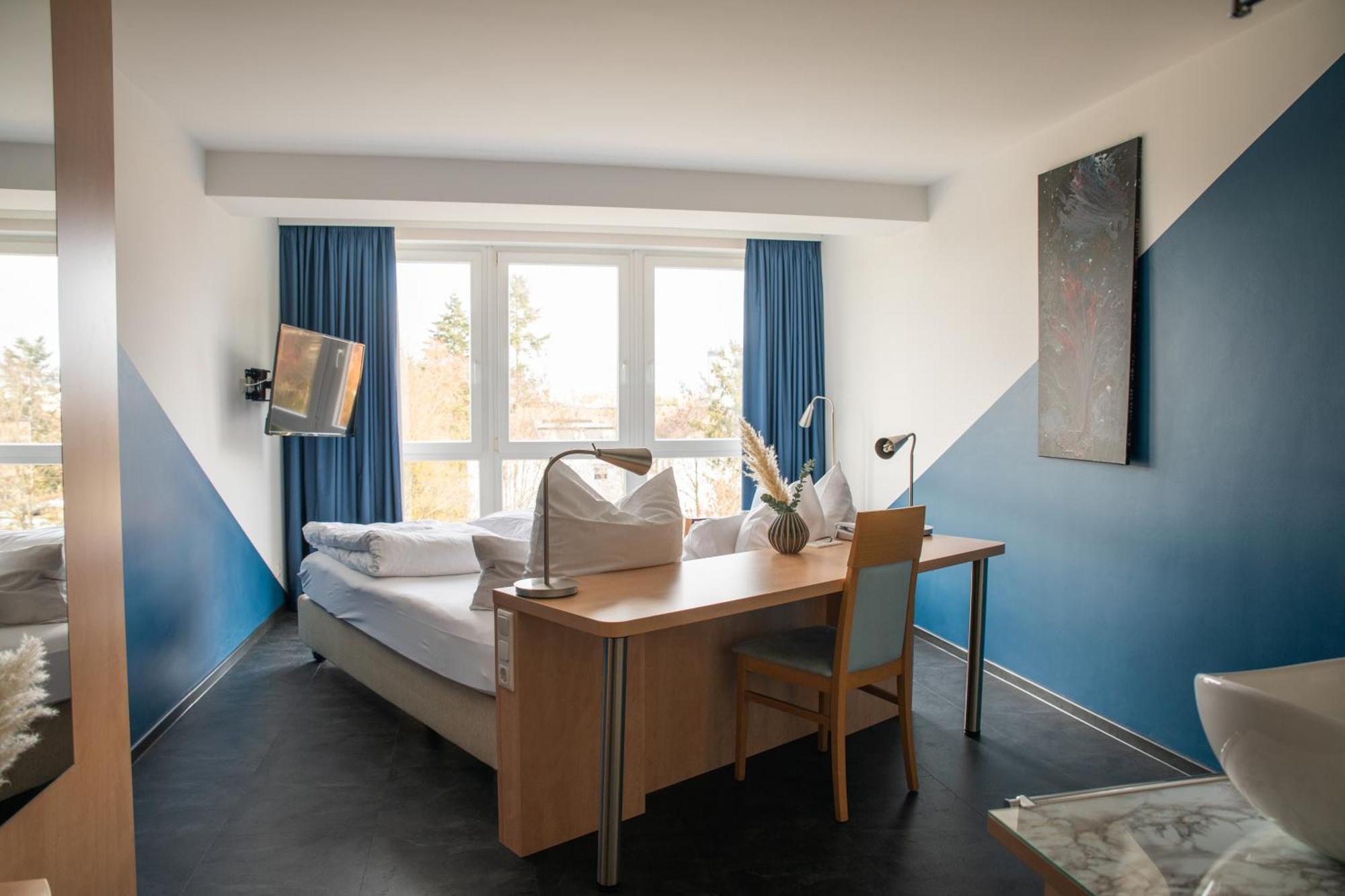 Mein Schlosshotel 호이젠슈탐 외부 사진
