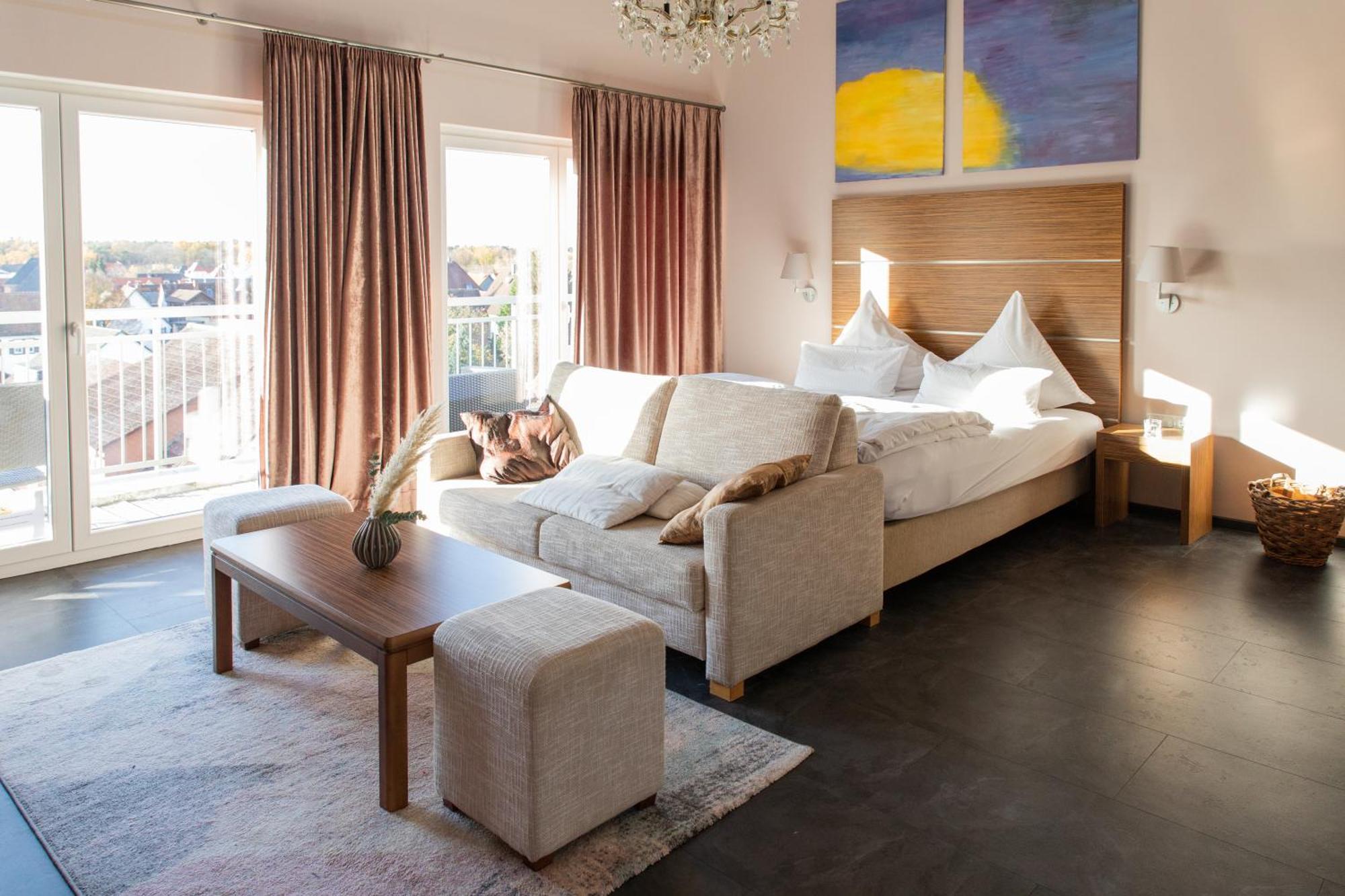 Mein Schlosshotel 호이젠슈탐 외부 사진