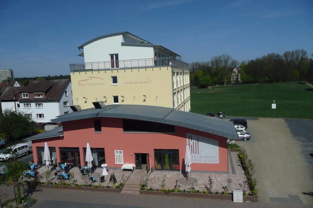 Mein Schlosshotel 호이젠슈탐 외부 사진